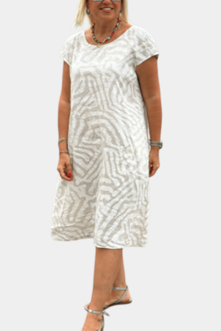 Nola Vestido con Manga Acampanada y Corte en A